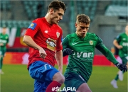 英雄联盟总决赛2025-波兰队在点球大战中成功击败对手，晋级小组