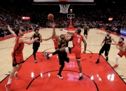 LOL决赛-勇士力克国王，米切尔关键制胜