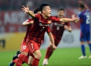 英雄联盟总决赛-亚洲球队交锋，足球盛宴持续燃烧