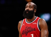 英雄联盟总决赛门票-灰熊险胜吉林队，哈登刷新纪录