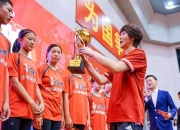 英雄联盟总决赛2025-经典对决再度上演，球员斗智斗勇