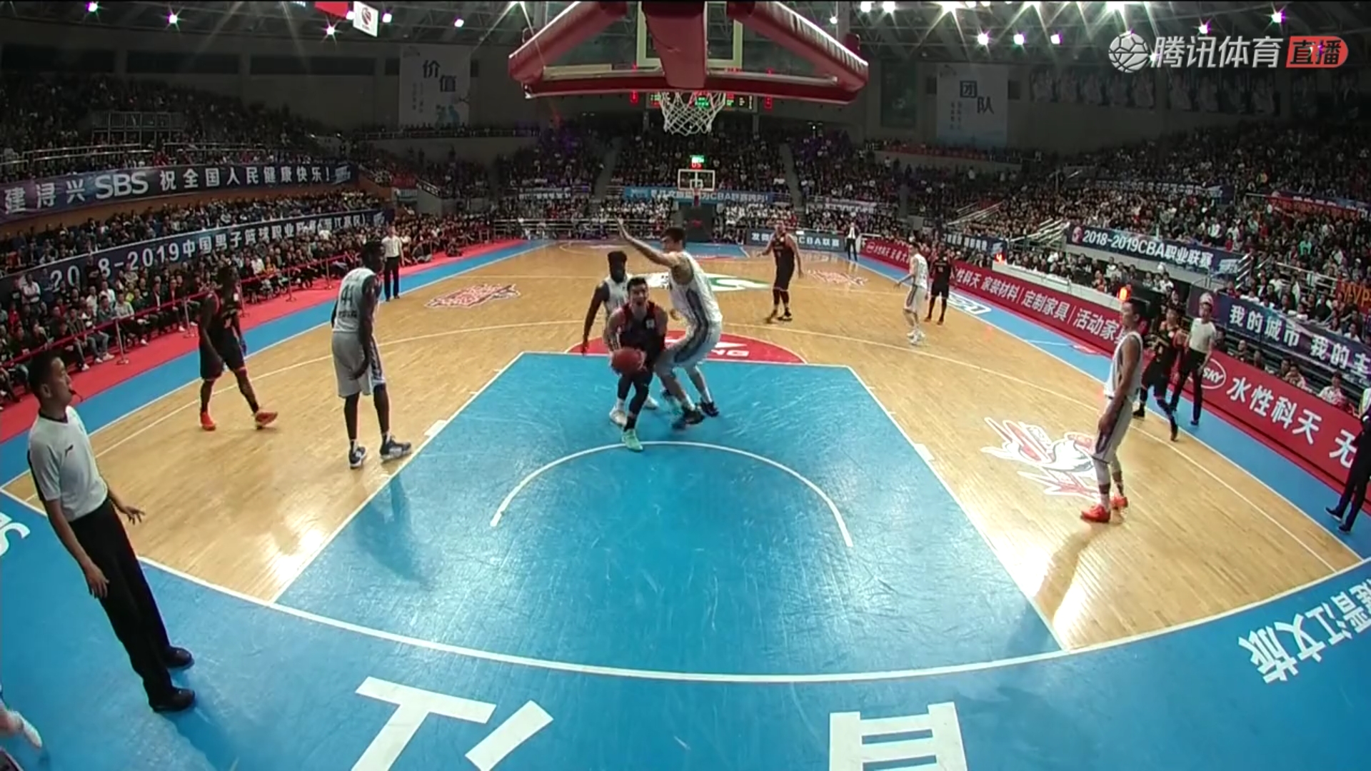 福建男篮击败黑龙江，晋级淘汰赛