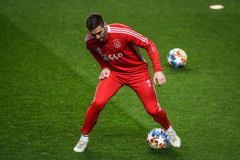 阿贾克斯逆袭巴黎,创造欧冠奇迹 阿贾克斯逆袭巴黎,创造欧冠奇迹