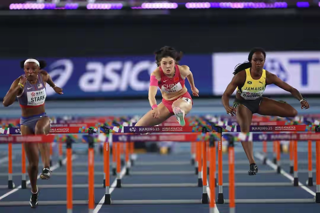 关于田径女子米跨栏决赛圆满落幕,尼日利亚选手夺冠的信息 关于田径女子米跨栏决赛圆满落幕,尼日利亚选手夺冠的信息