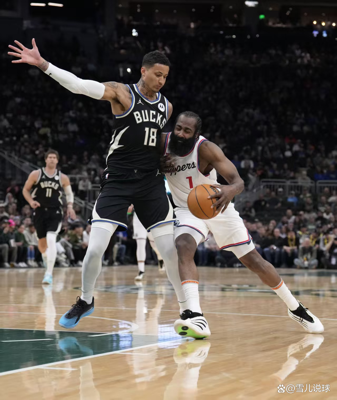 雄鹿球队连场惨败，主帅遭到广泛批评