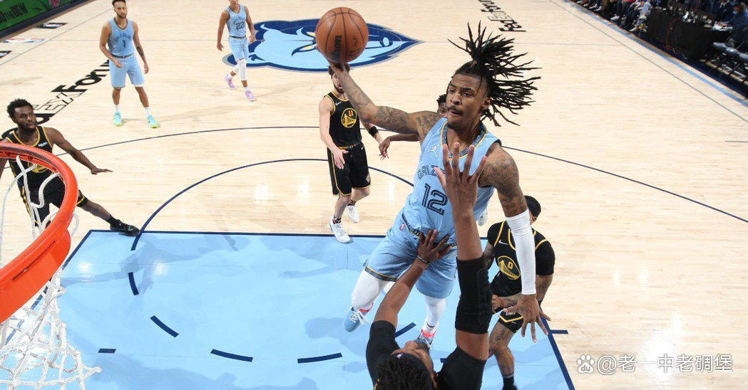 激烈对决中的关键时刻,转折不断 激烈对决中的关键时刻,转折不断