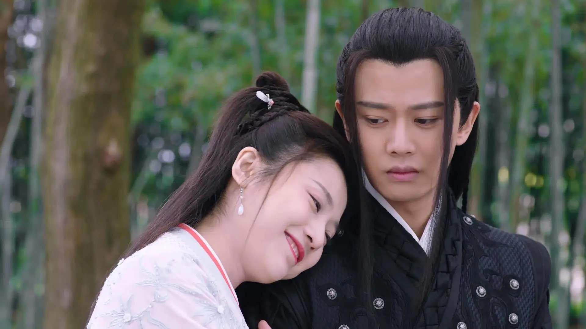 右路的艺术,左路的铁壁,皇马后防线如何上演撕裂克罗地亚的双重奏