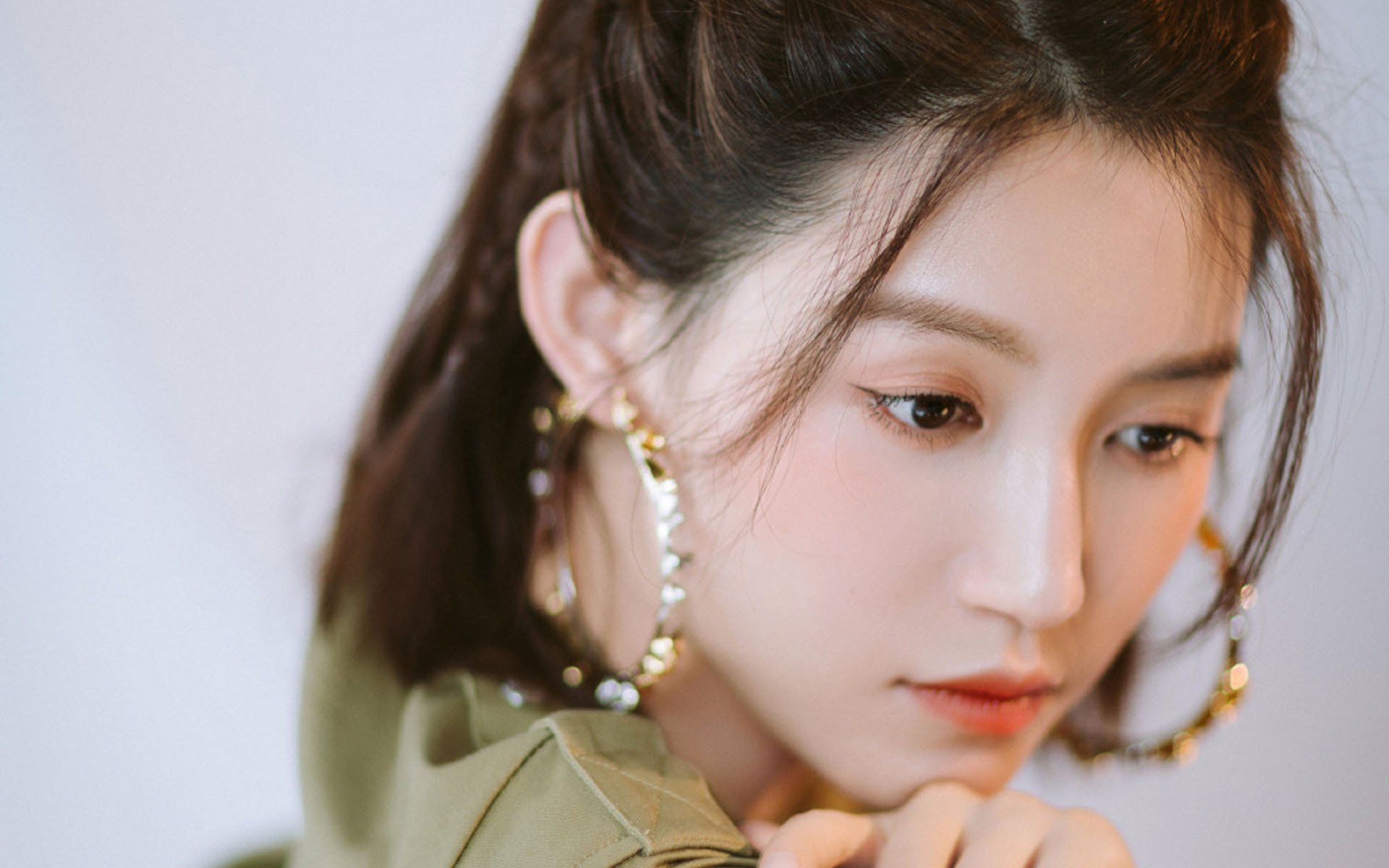 绿茵场与地缘棋盘，当足球成为国家叙事的延伸